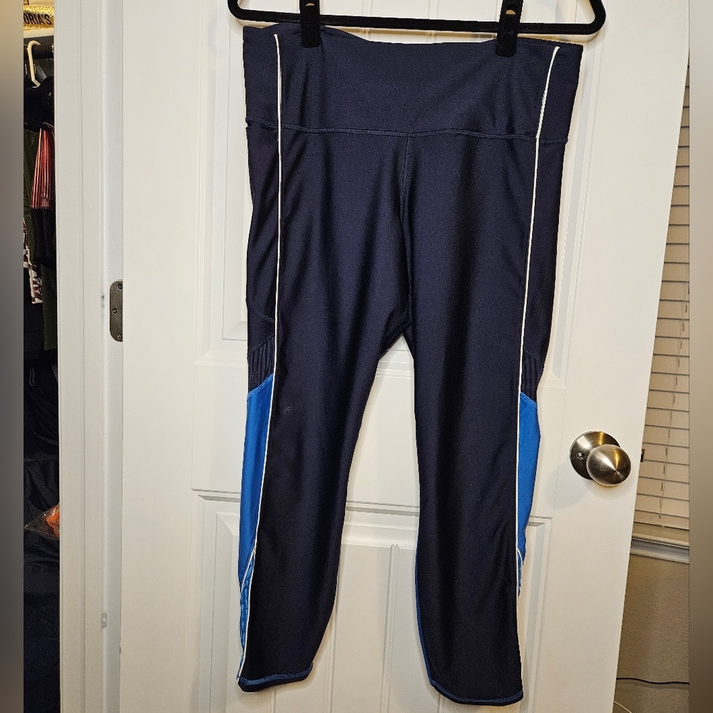 Under Armour HeatGear Navy/Carolina Blue/White Compression Pants - Size XL